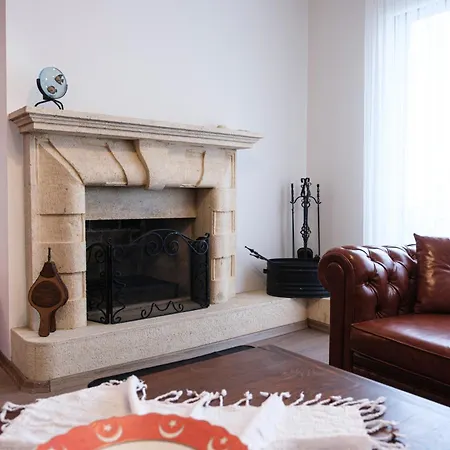 Terrazzo - Isitmali Havuzlu Sueha Fazli *